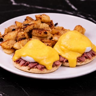 Eggs Benedict with Corned Beef