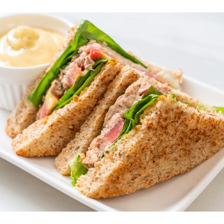 Tasty Tuna Salad: A Deli Favorite
